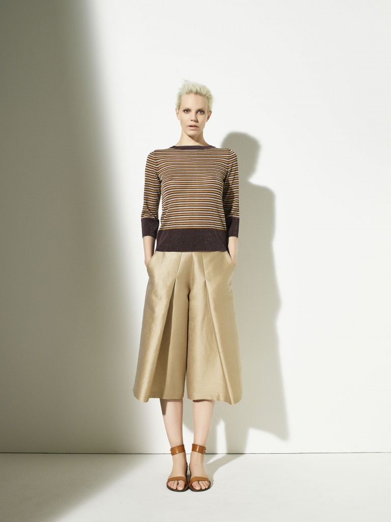 Gonna oro con maglia multirighe