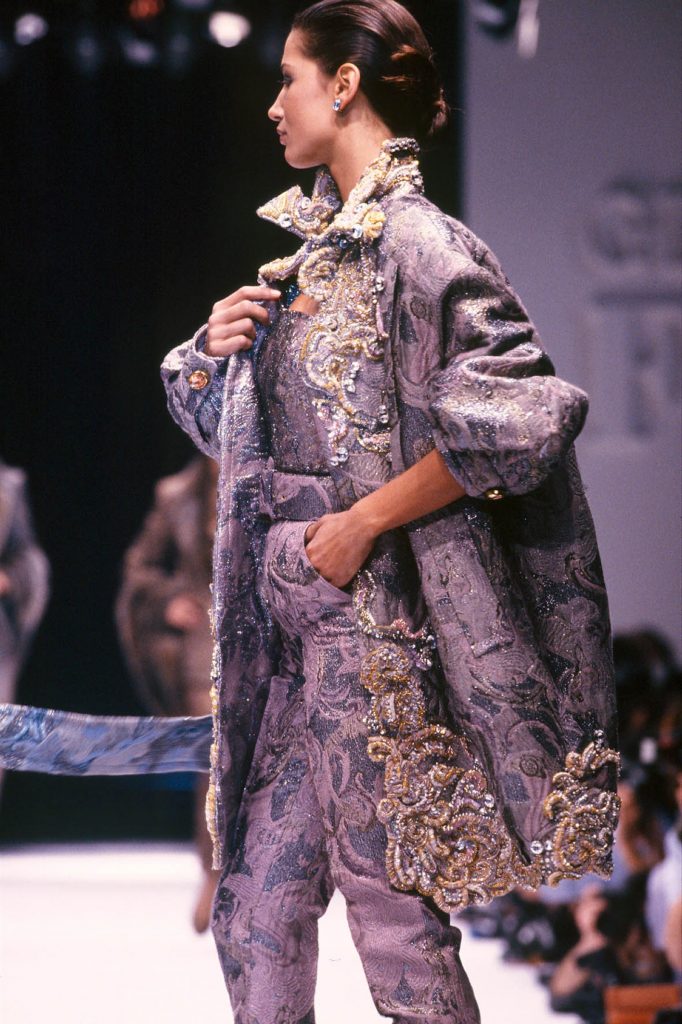 Chicchissima-mostra-Ferrè